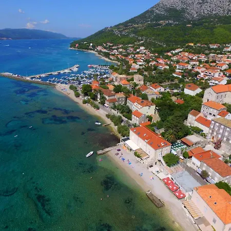 Beachfront Вилла Оребич