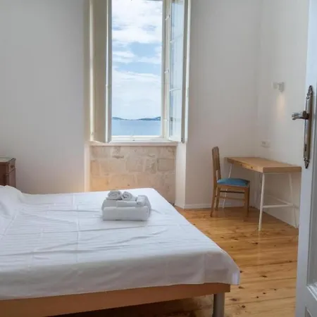 Beachfront Вилла Оребич