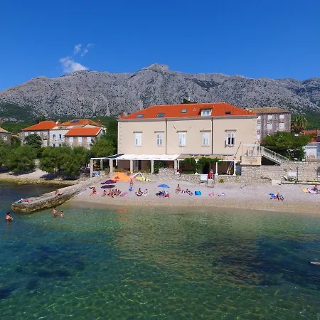 Villa Beachfront